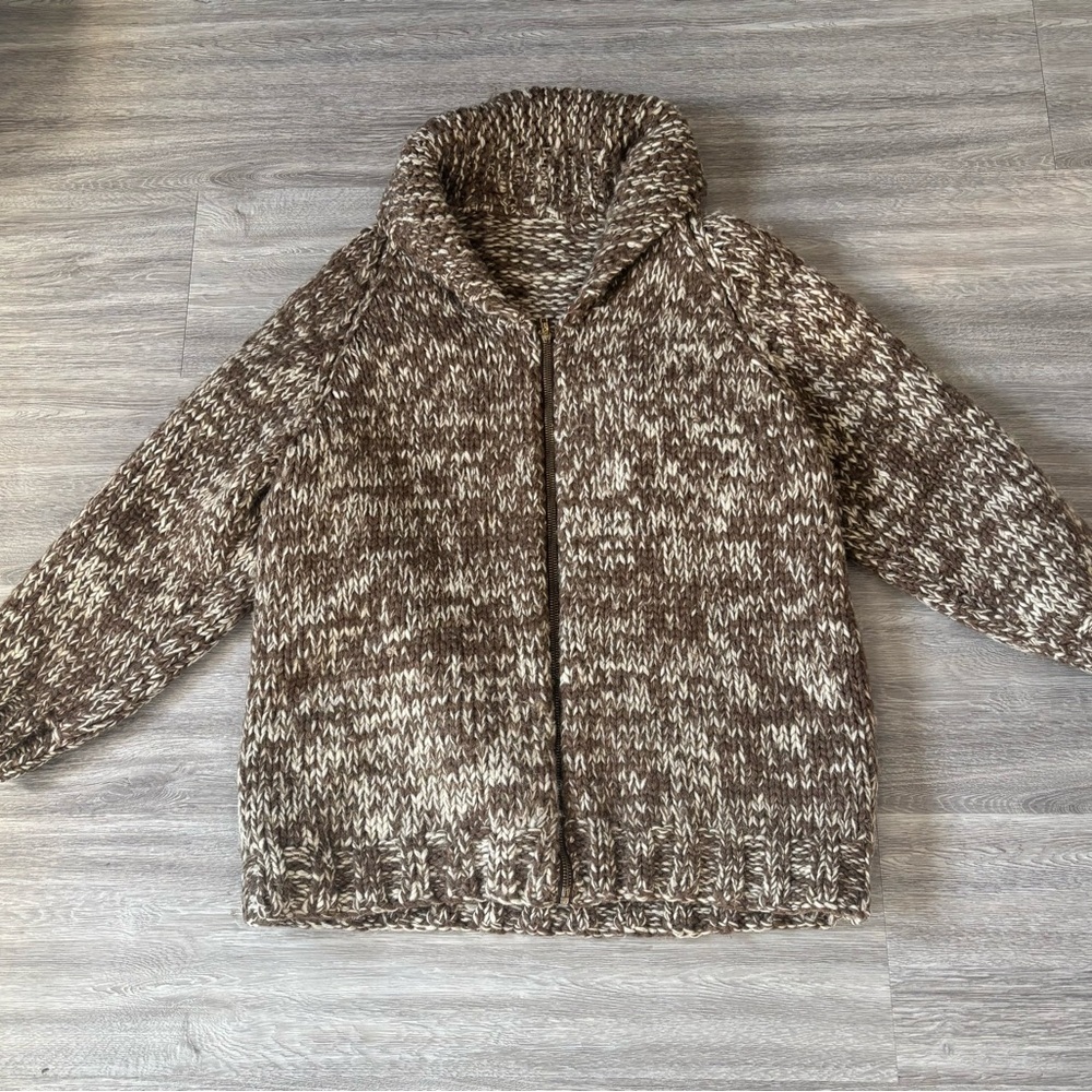 Vintage Cowichan Sweater - Size Large